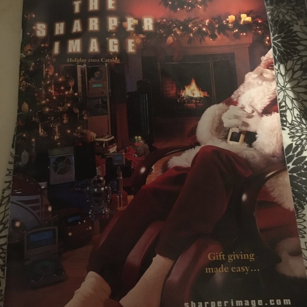 🎄2002 Sharper Image  Christmas Catalog $6 or 🤗